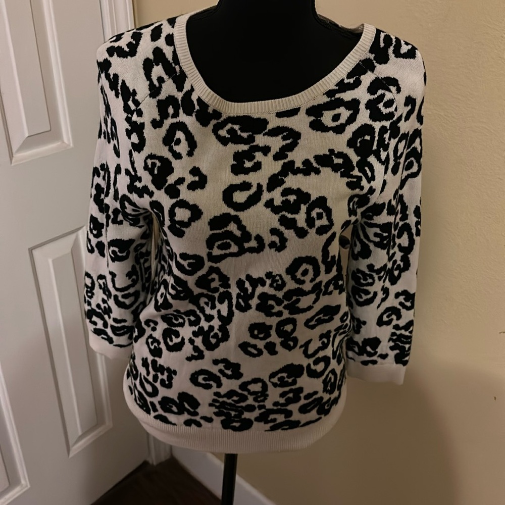 Ann Taylor Black and White Leopard Print Crewneck Sweater